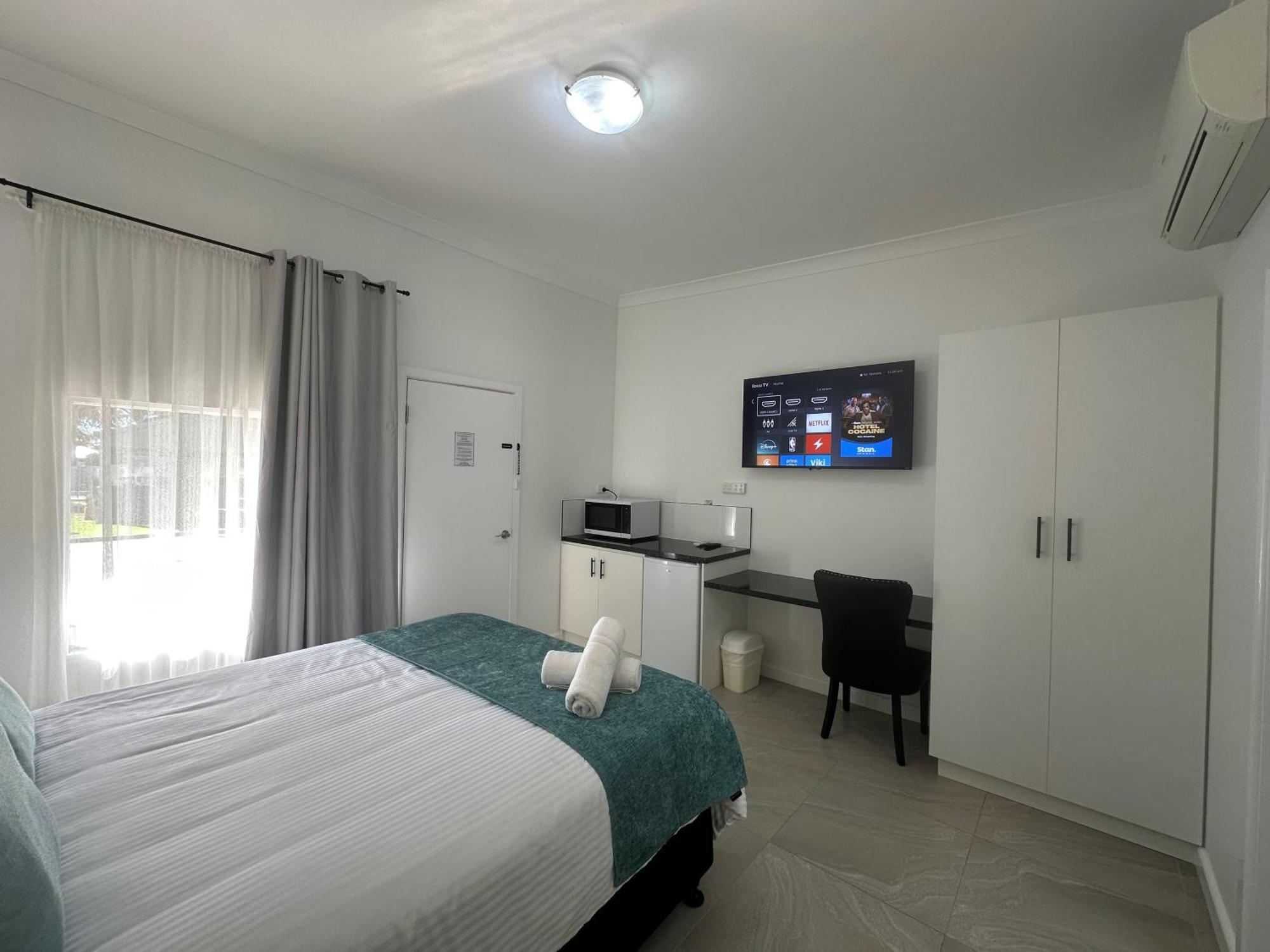 Mia Motel Гриффит Экстерьер фото