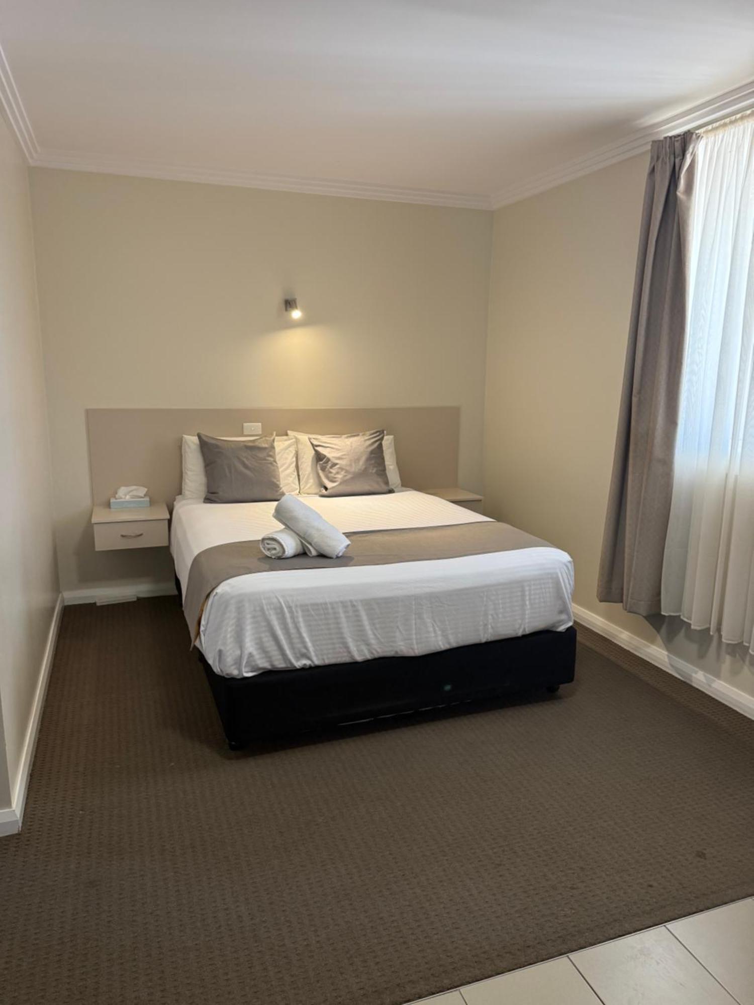 Mia Motel Гриффит Экстерьер фото