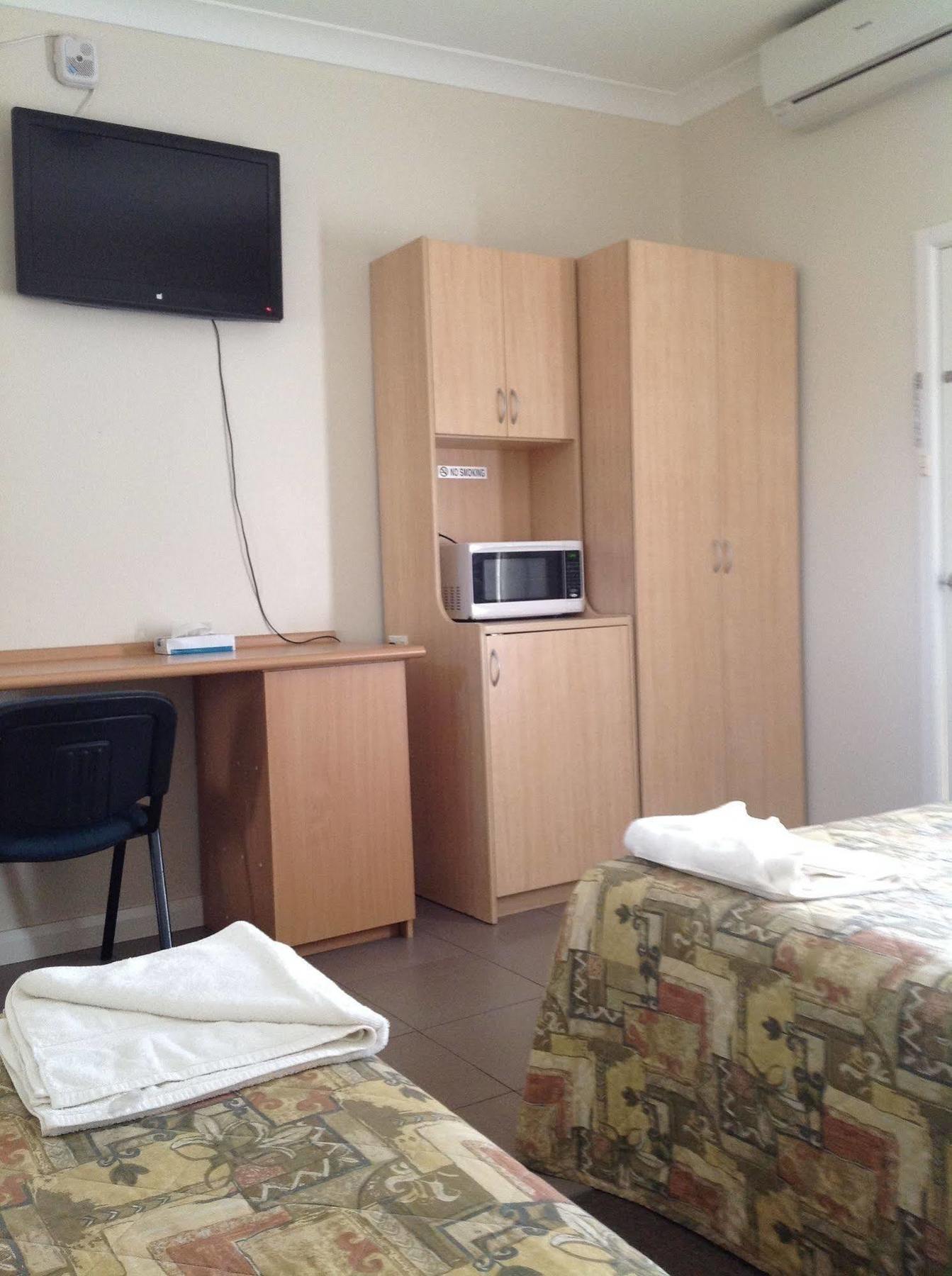 Mia Motel Гриффит Экстерьер фото